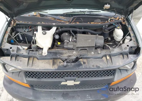 2009 Chevrolet Express 1500 Ls from USA, damaged, VIN 1GNFG154191161706